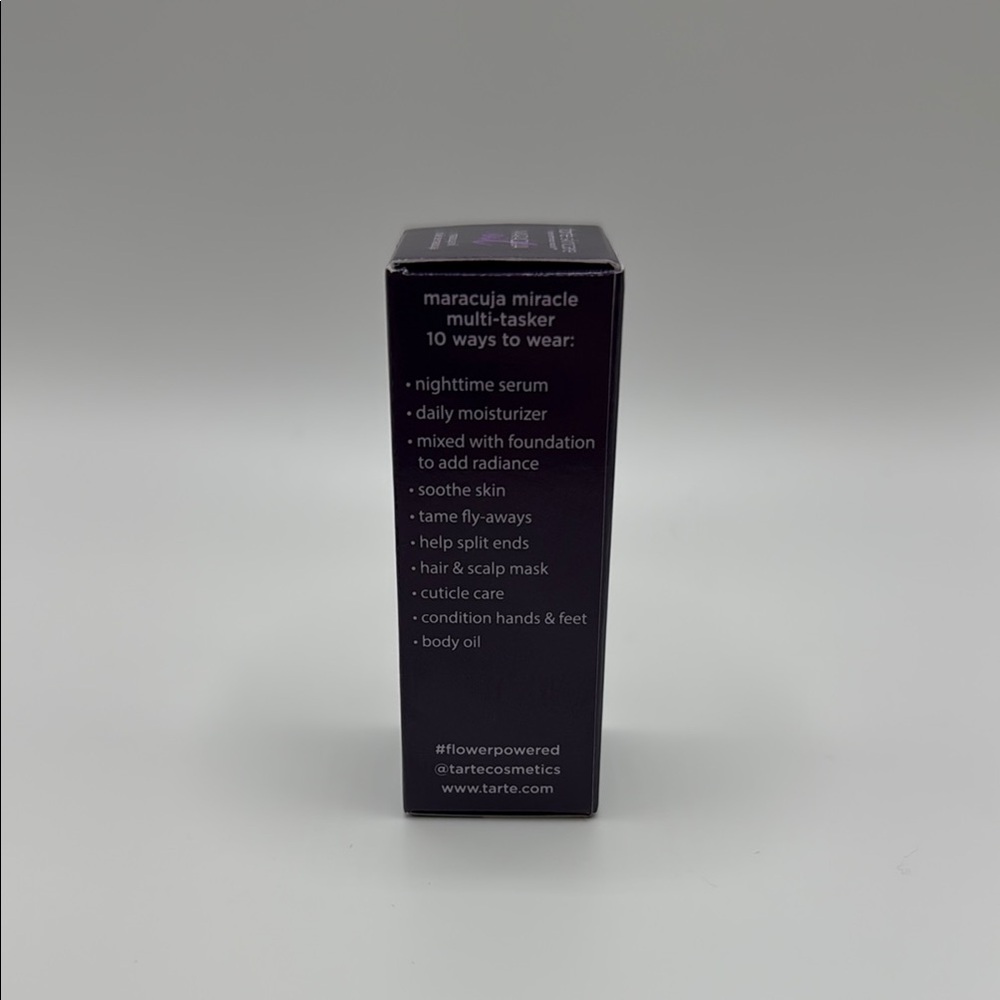 Tarte Maracuja Oil with Wooden Cap - Picture 3 of 4